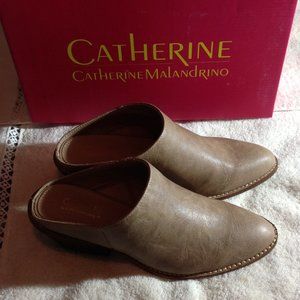 Catnerine Malandrino Mules. NIB. Size 6.5